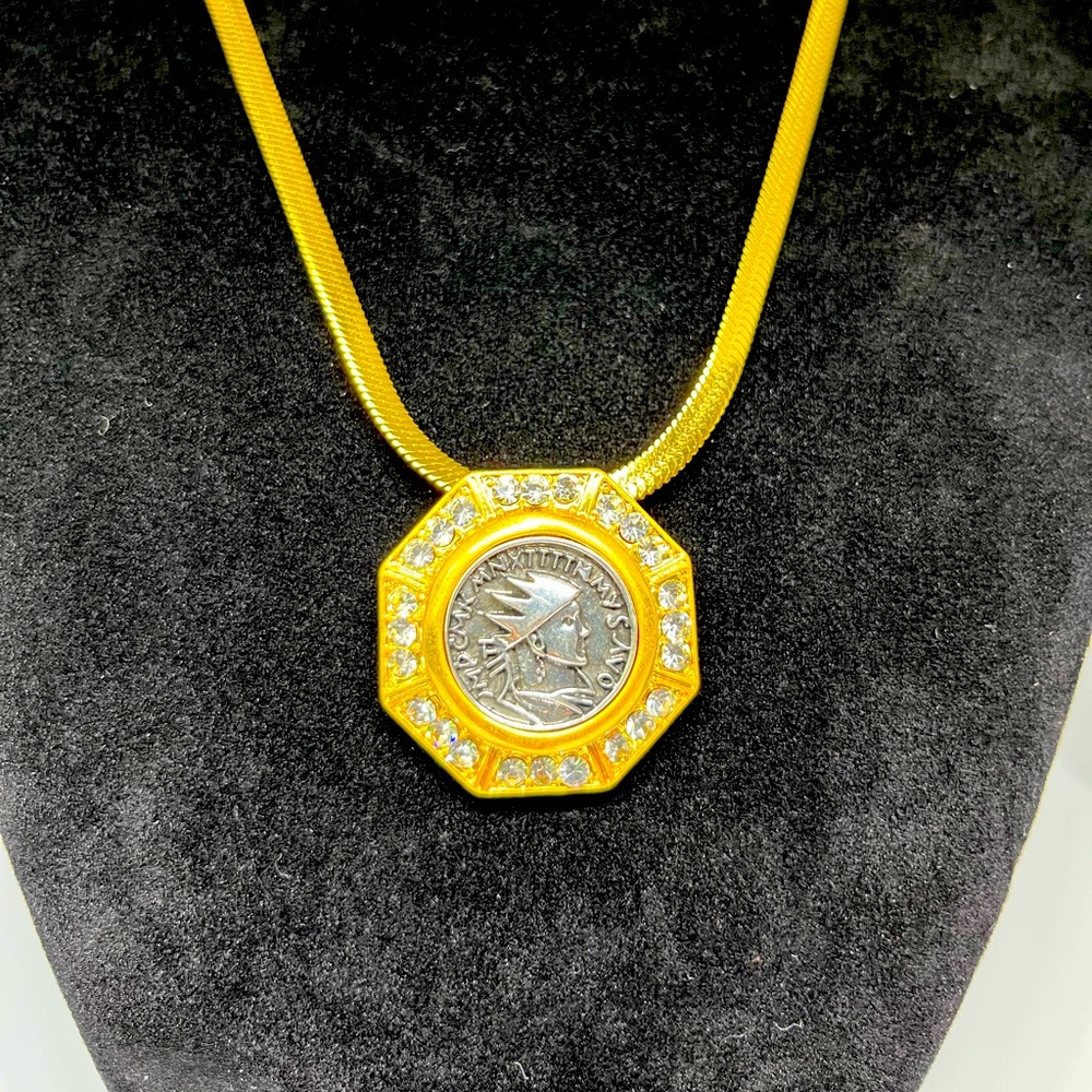 MIXED METAL 18K GOLD PLATED VINTAGE STYLE COIN & RHINESTONE NECKLACE